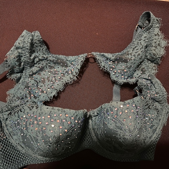 Victoria’s Secret Bra 34C NWT - Picture 1 of 3